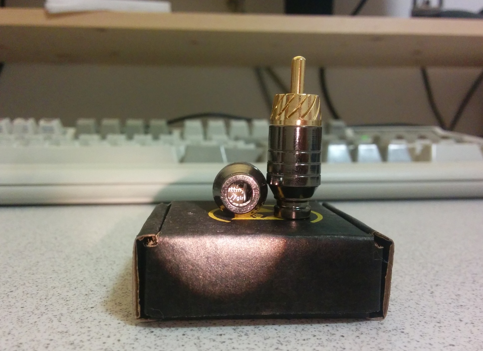 ATtiny4 电路板